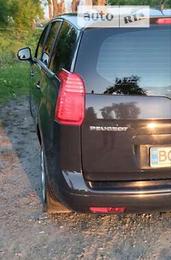 Микровэн Peugeot 5008 2011 в Стрые