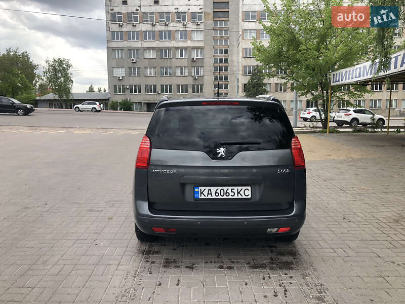 Мікровен Peugeot 5008 2011 в Києві