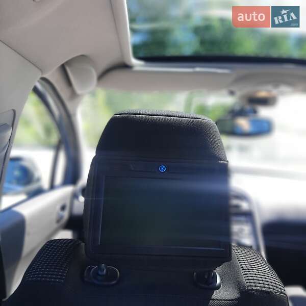 Мікровен Peugeot 5008 2009 в Горішніх Плавнях