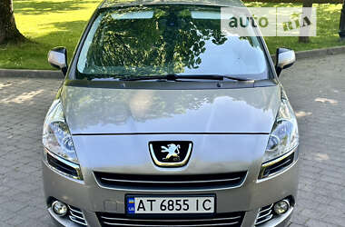 Мікровен Peugeot 5008 2013 в Калуші