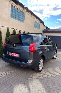 Микровэн Peugeot 5008 2011 в Стрые