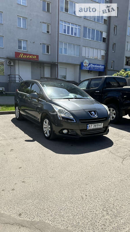 Peugeot 5008 2010 Peugeot 5008 2010