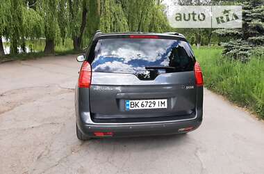 Мікровен Peugeot 5008 2010 в Рівному