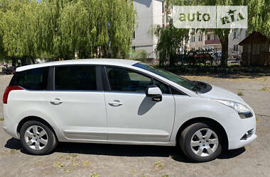 Микровэн Peugeot 5008 2011 в Львове