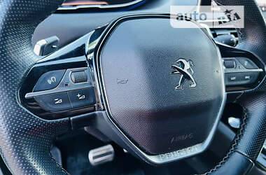 Внедорожник / Кроссовер Peugeot 5008 2019 в Мукачево