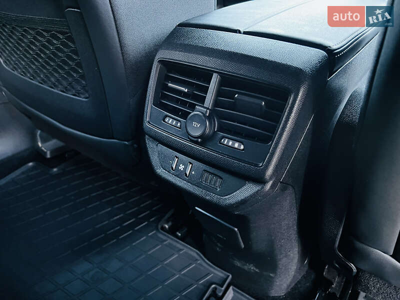 Позашляховик / Кросовер Peugeot 5008 2019 в Бердичеві