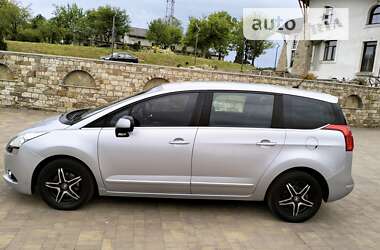 Мікровен Peugeot 5008 2012 в Івано-Франківську