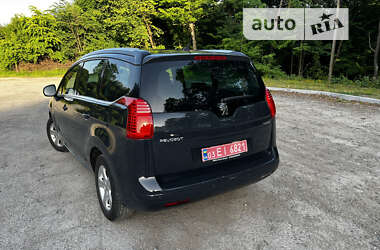 Мікровен Peugeot 5008 2010 в Бережанах