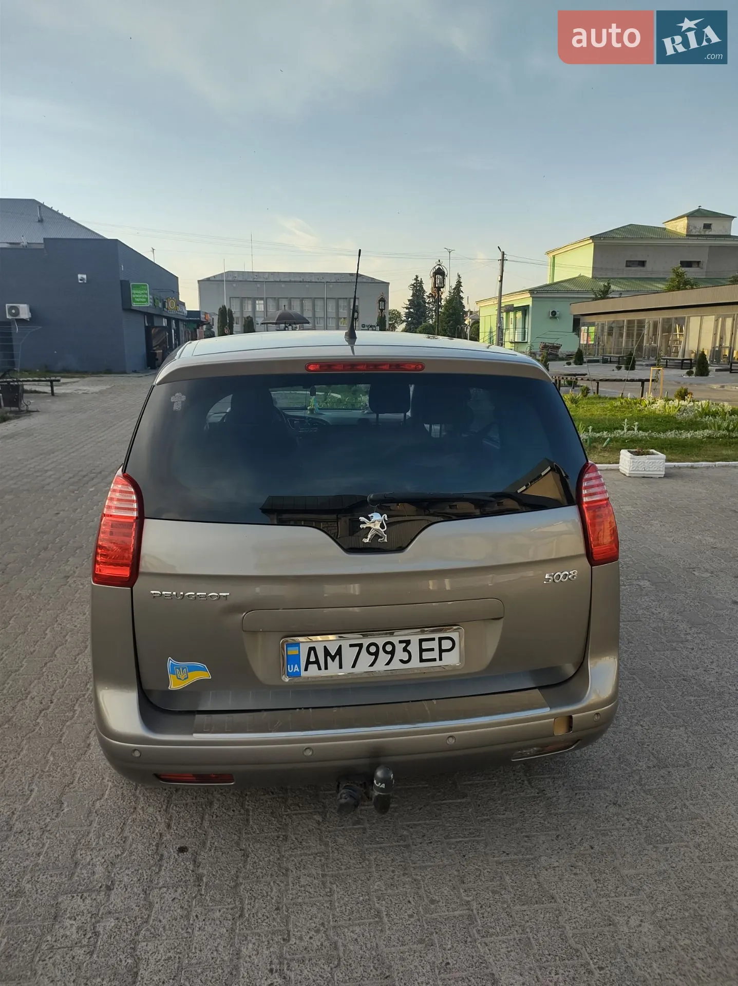2010 Peugeot 5008 - мініатюра 13