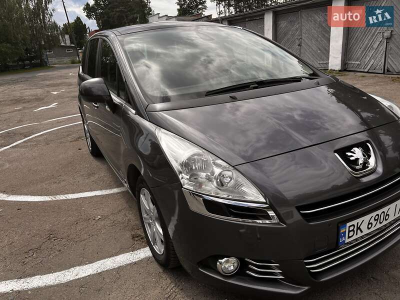 Мікровен Peugeot 5008 2009 в Костопілі