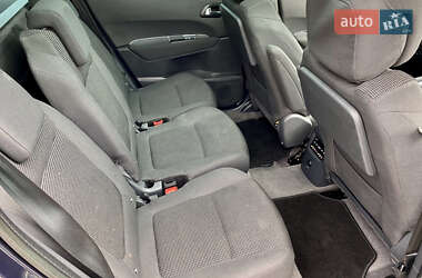 Мікровен Peugeot 5008 2012 в 