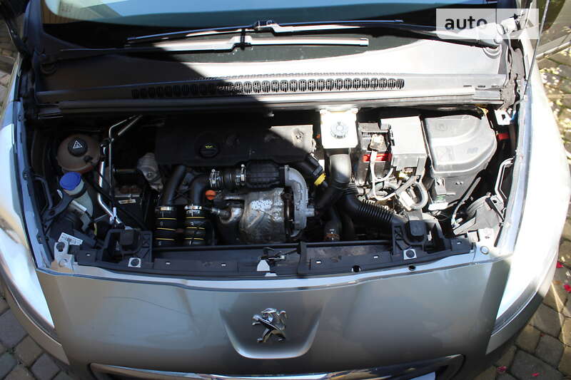 Микровэн Peugeot 5008 2013 в Бродах фото 4 Микровэн Peugeot 5008 2013 в Бродах