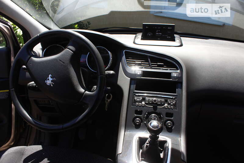 Микровэн Peugeot 5008 2013 в Бродах фото 11 Микровэн Peugeot 5008 2013 в Бродах
