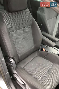 Мікровен Peugeot 5008 2011 в 