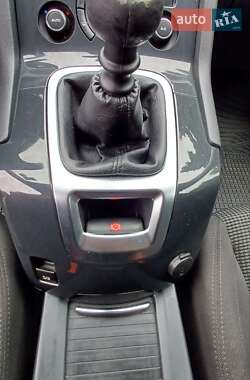 Микровэн Peugeot 5008 2011 в 