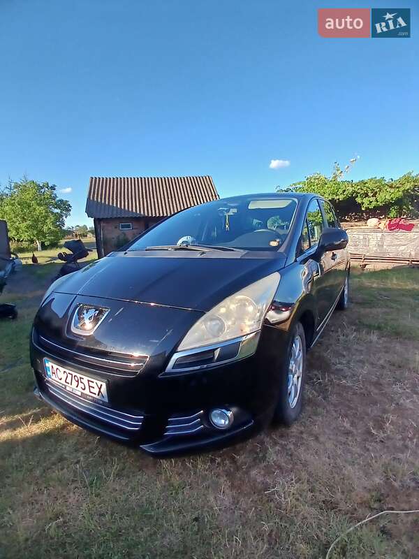 Peugeot 5008 2010