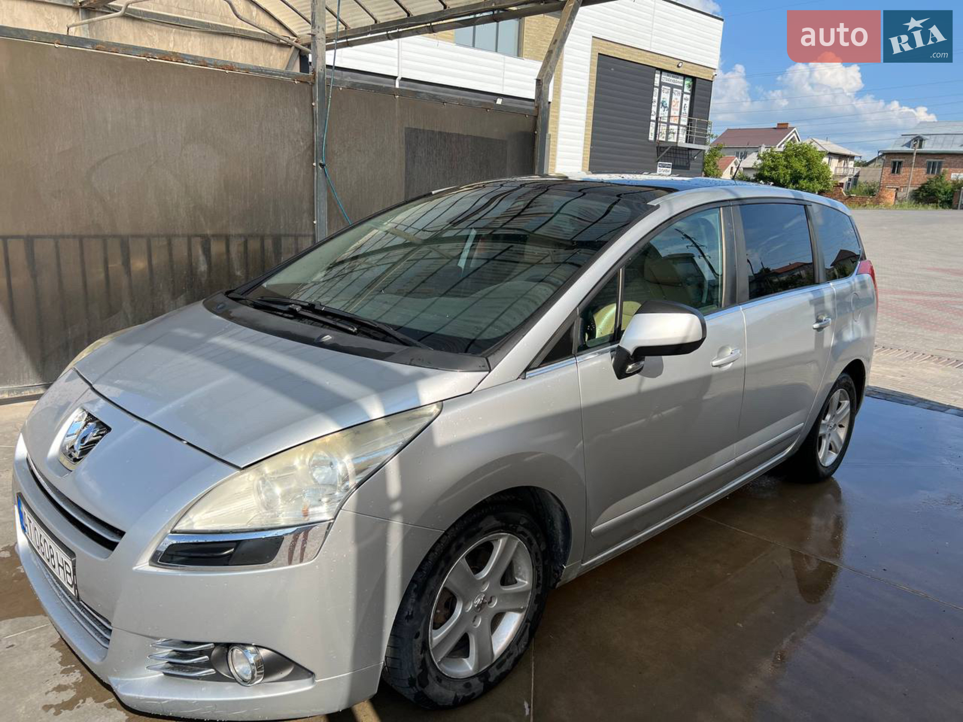 2011 Peugeot 5008 - мініатюра 10