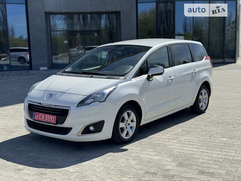 Микровэн Peugeot 5008 2014 в Ровно