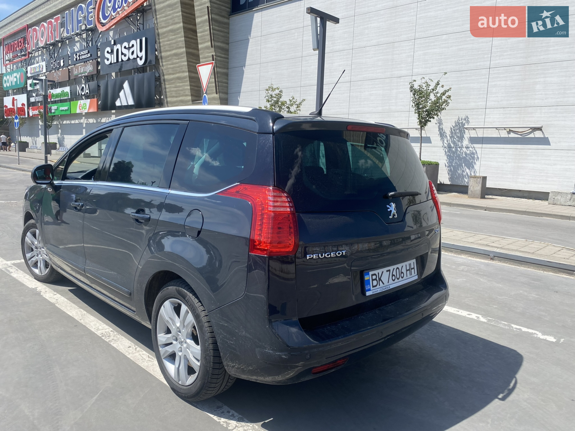 2010 Peugeot 5008 - мініатюра 3