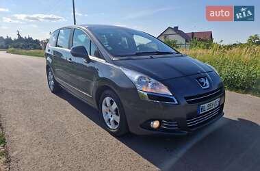 Микровэн Peugeot 5008 2011 в 