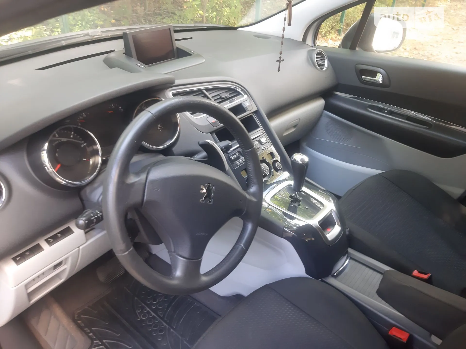 2013 Peugeot 5008 - мініатюра 10