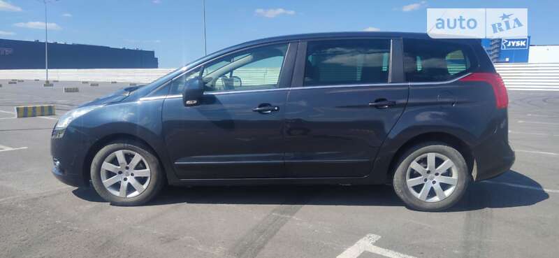Мікровен Peugeot 5008 2013 в Львові фото 3 Мікровен Peugeot 5008 2013 в Львові