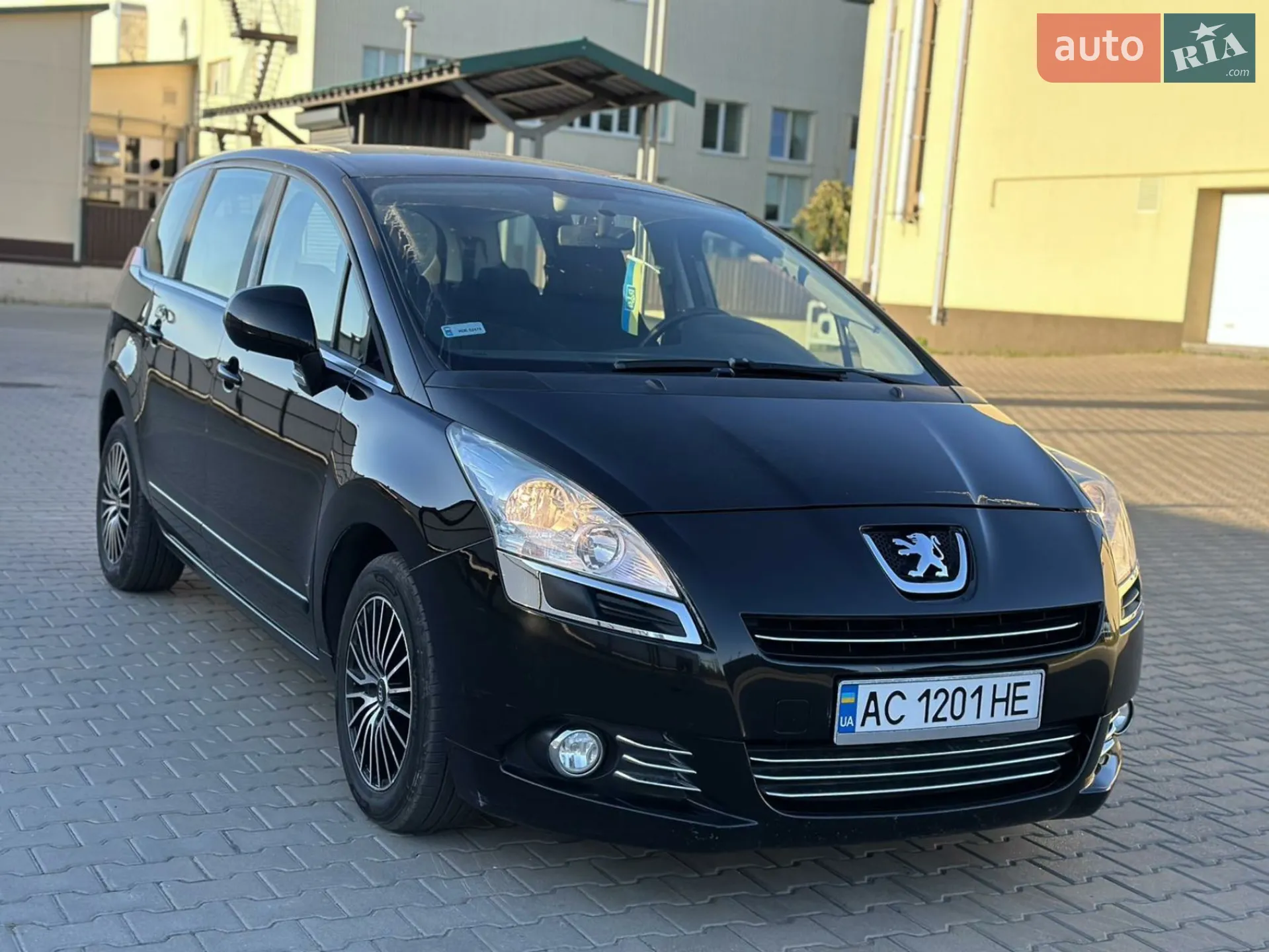 2011 Peugeot 5008 - мініатюра 26