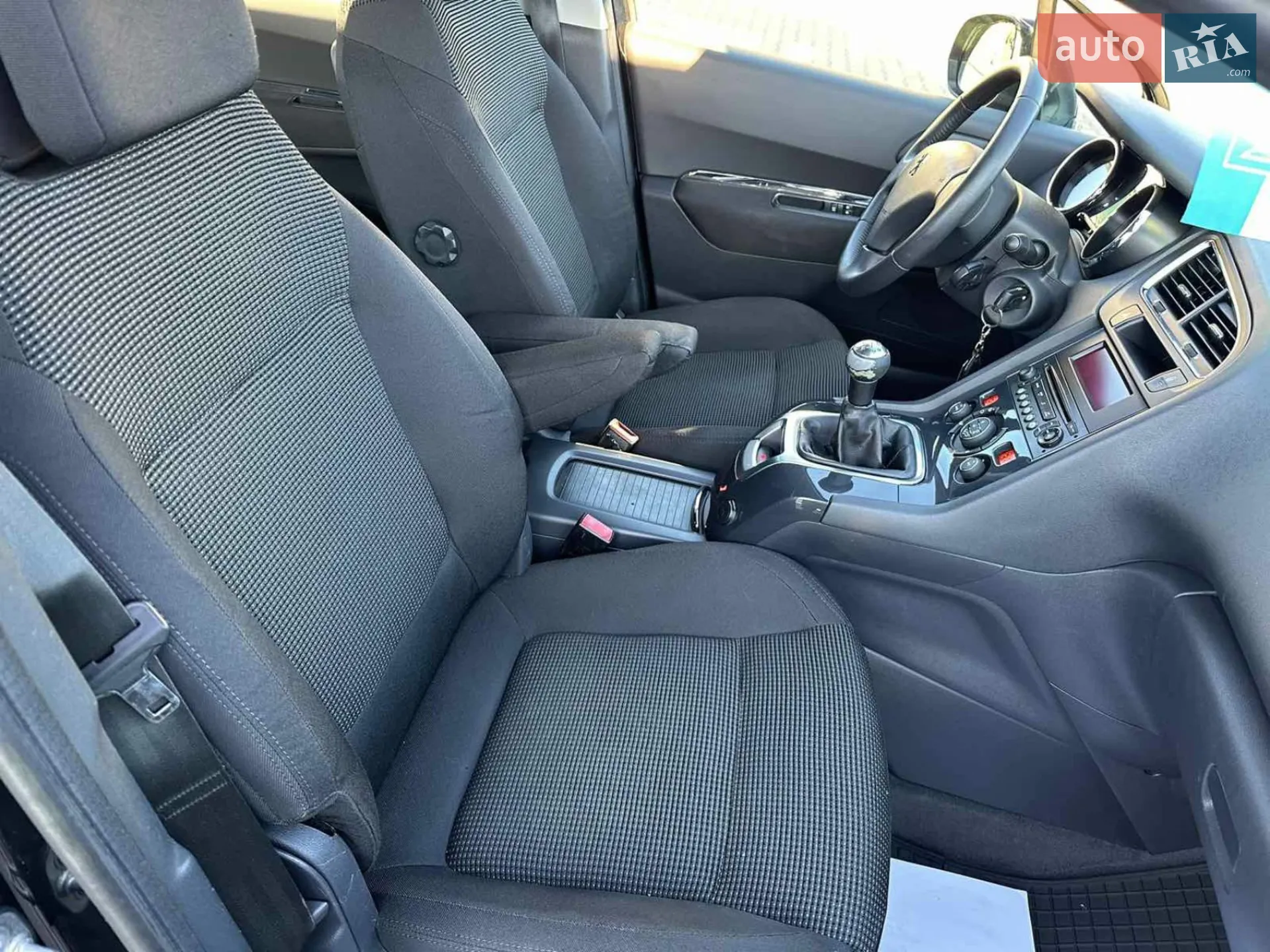 2011 Peugeot 5008 - мініатюра 3