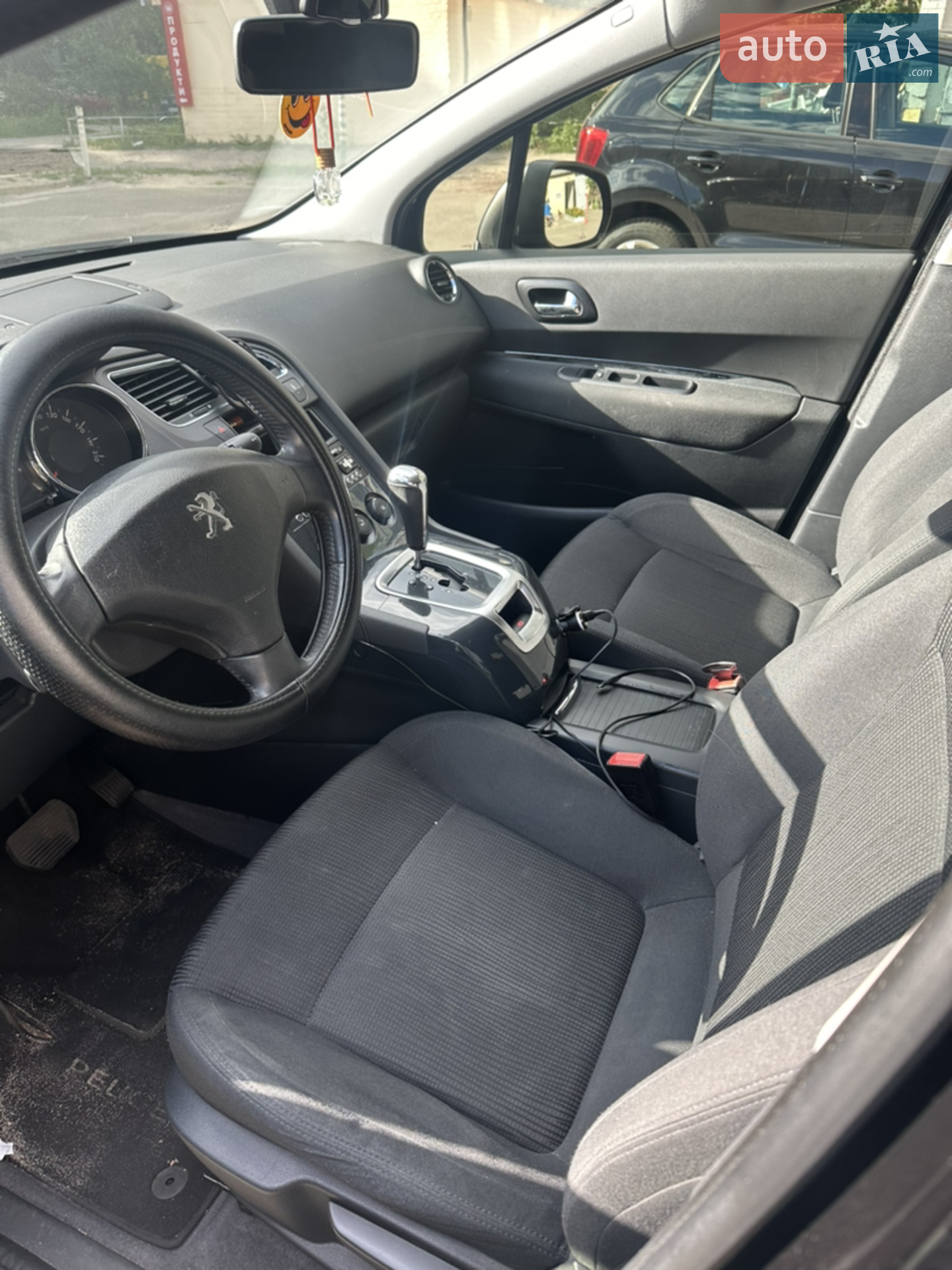2015 Peugeot 5008 - мініатюра 11