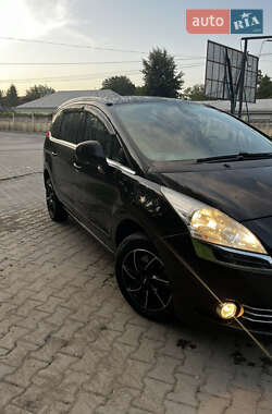 Мікровен Peugeot 5008 2010 в 