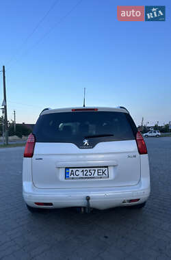 Микровэн Peugeot 5008 2015 в Ковеле