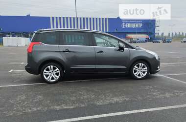 Мікровен Peugeot 5008 2011 в Рівному