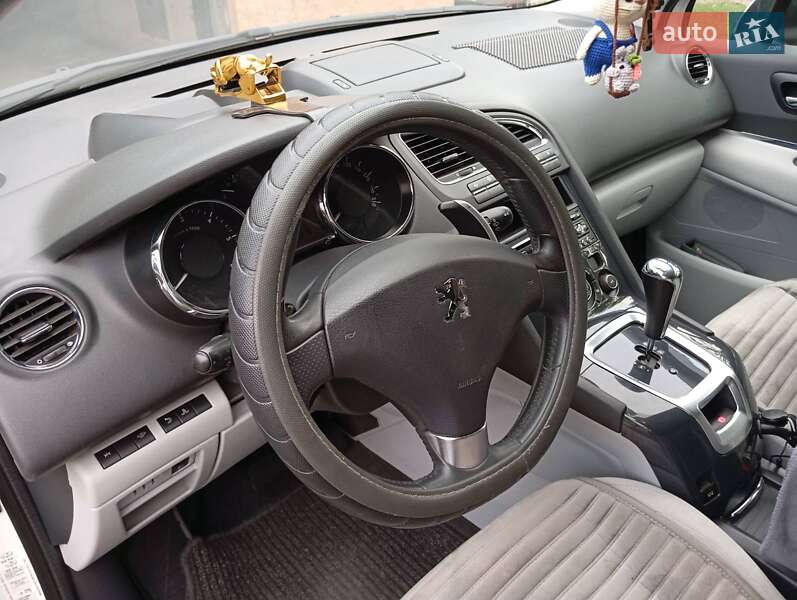 Микровэн Peugeot 5008 2010 в Богодухове фото 3 Микровэн Peugeot 5008 2010 в Богодухове