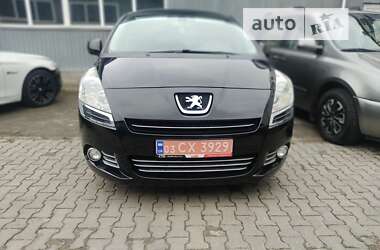 Мікровен Peugeot 5008 2011 в Рівному