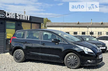 Мікровен Peugeot 5008 2012 в Стрию