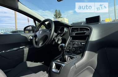 Микровэн Peugeot 5008 2012 в Стрые