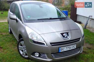 Мінівен Peugeot 5008 2010 в 