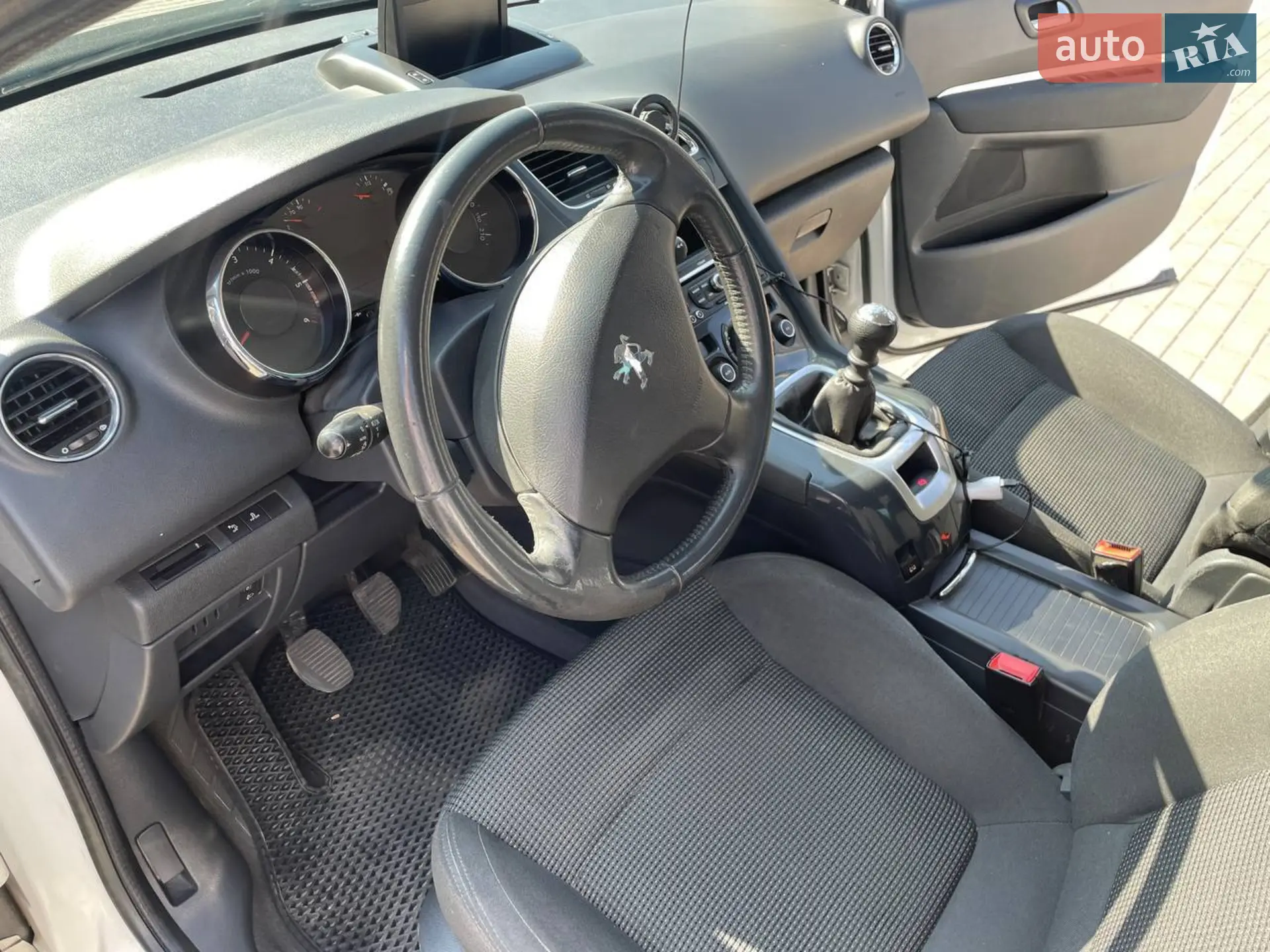 2012 Peugeot 5008 - мініатюра 10