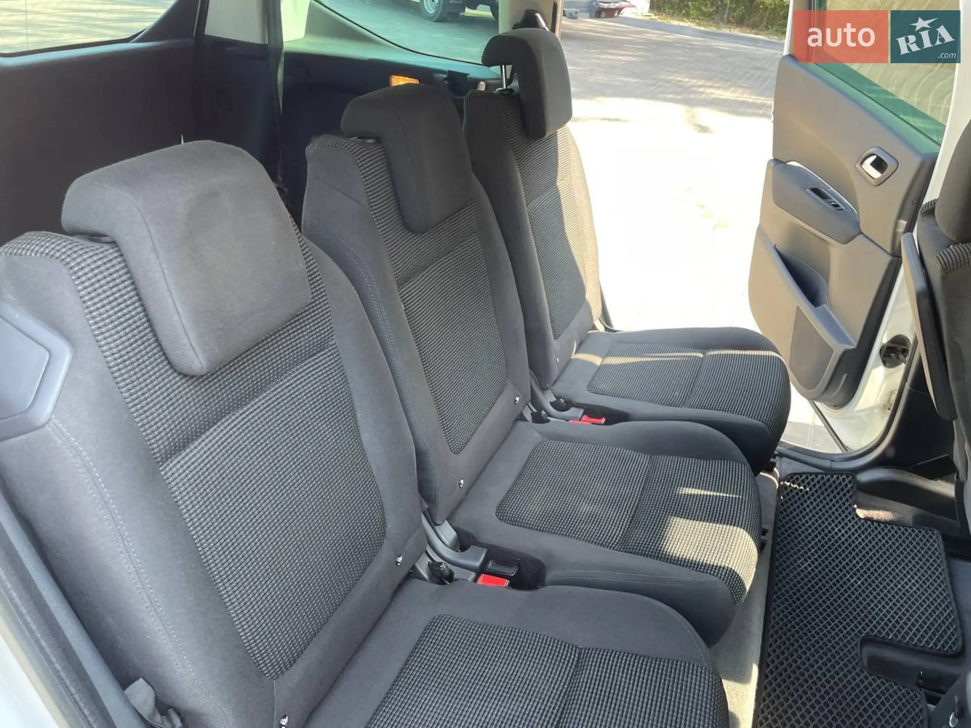 2012 Peugeot 5008 - мініатюра 22