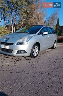 Микровэн Peugeot 5008 2011 в Надворной