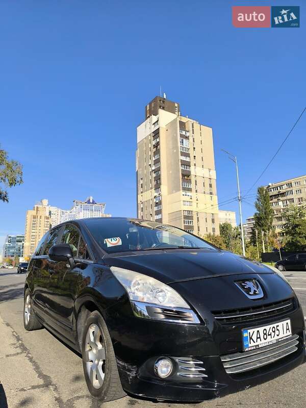 Peugeot 5008 2010