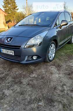 Мікровен Peugeot 5008 2011 в Львові