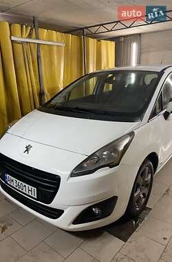Микровэн Peugeot 5008 2016 в 