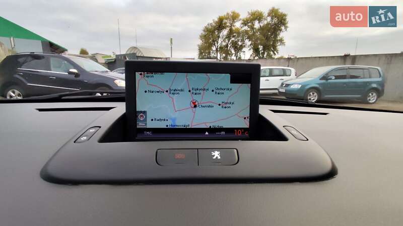 Микровэн Peugeot 5008 2011 в Чернигове