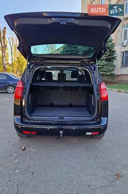 Микровэн Peugeot 5008 2011 в 