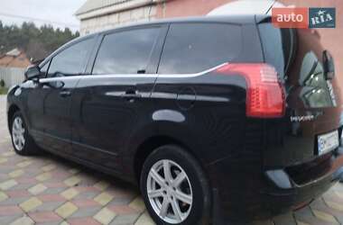 Микровэн Peugeot 5008 2009 в 