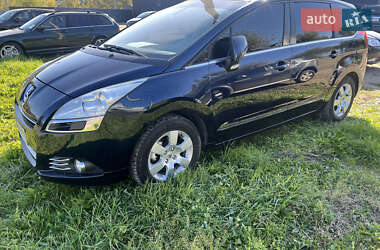 Микровэн Peugeot 5008 2010 в Калуше