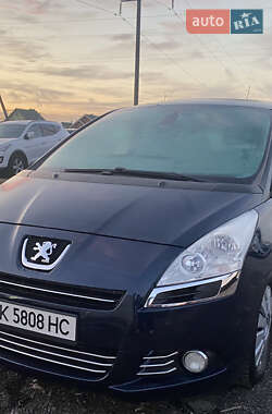 Микровэн Peugeot 5008 2009 в Ровно