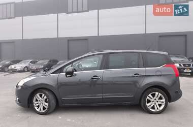 Микровэн Peugeot 5008 2010 в Львове