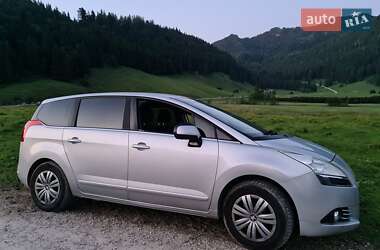 Мікровен Peugeot 5008 2011 в Києві